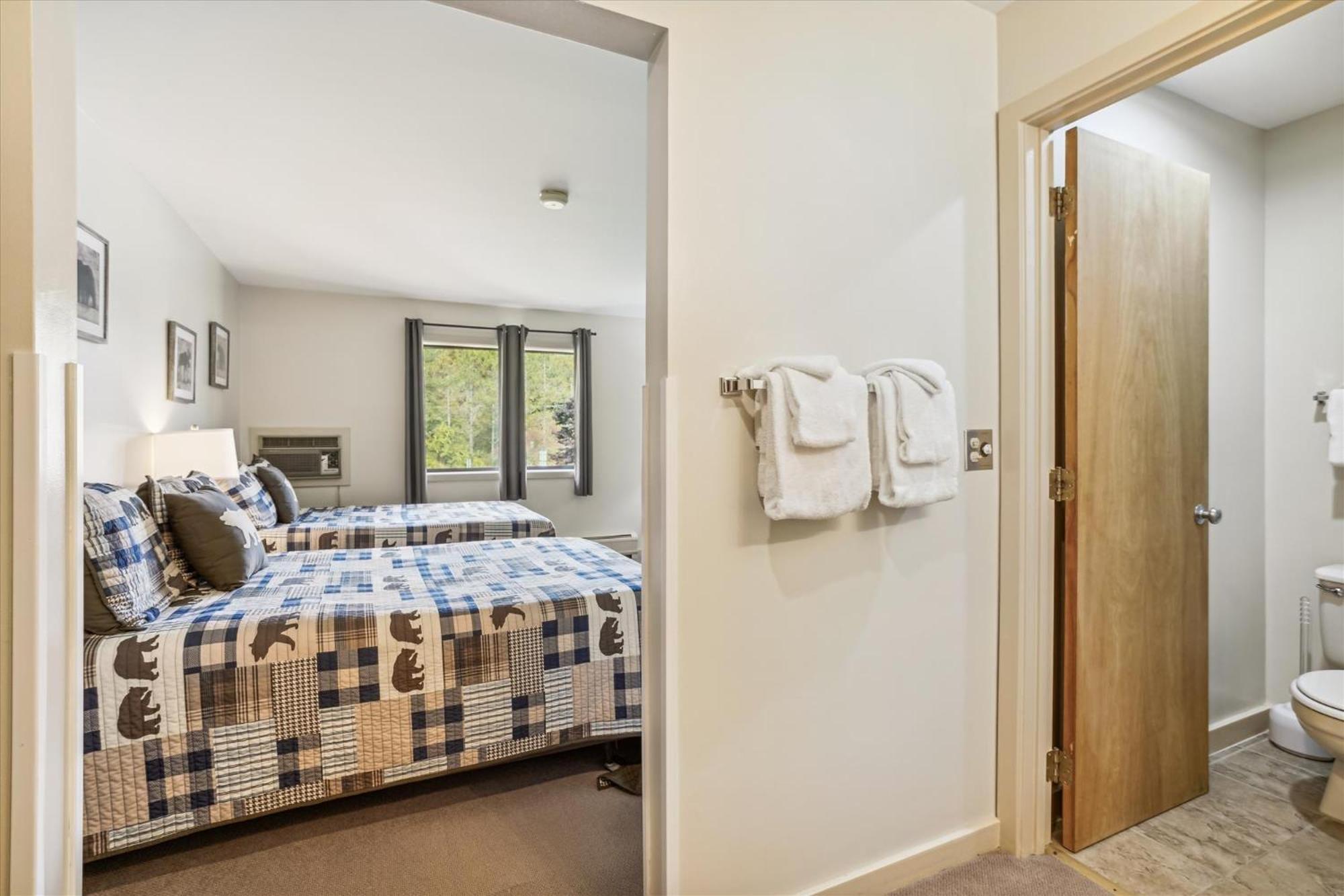 Cedarbrook Deluxe One Bedroom Suite Located On 2Nd Floor With Outdoor Heated Pool 21921 Killington Exterior photo